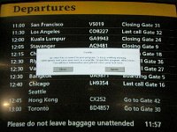 6420A3BF-4DB3-45D1-9BBE-386524137BF8 : broken, LHR