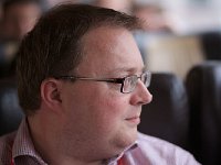 ck+KYb9yT9i+Y RxS07FLg : Remco Van Mook